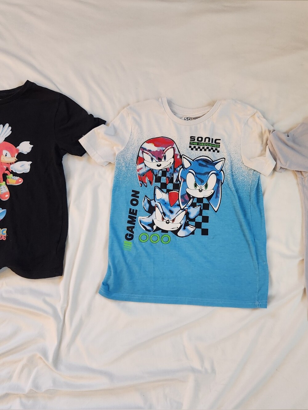 Sonic The Hedgehog Blue Gradient 'Game On' Kids Tee - Unbranded